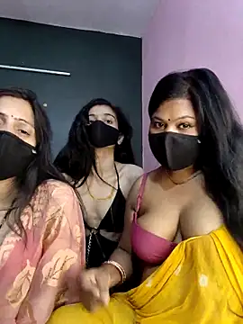 cutee  crazy online show from March 7, 2:35 pm