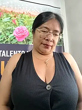   valentina18 online show from March 26, 1:13 pm