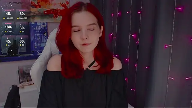 mslilunicorn online show from December 5, 7:26 pm