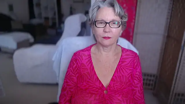 petradaniels online show from July 29, 1:16 am