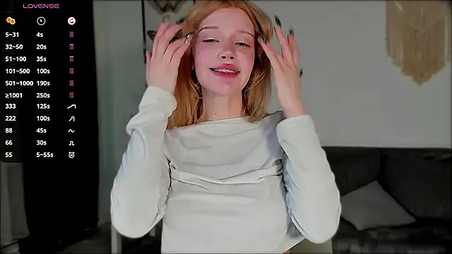 boobsybootie online show from April 8, 9:17 pm