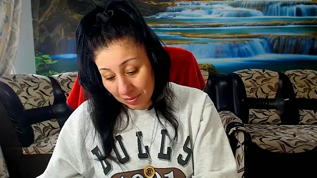 MoistMady online show from February 23, 12:37 pm