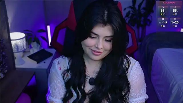 Alyaa s online show from April 9, 1:19 am