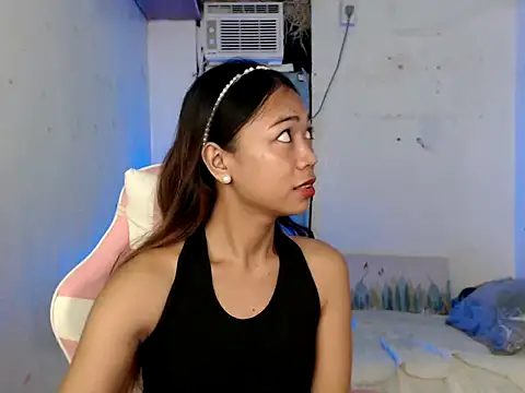 urfantacyjamaica online show from November 6, 9:15 am