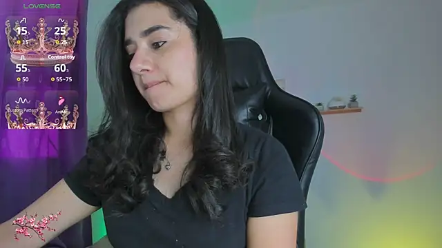 annadu011 online show from January 9, 9:19 pm