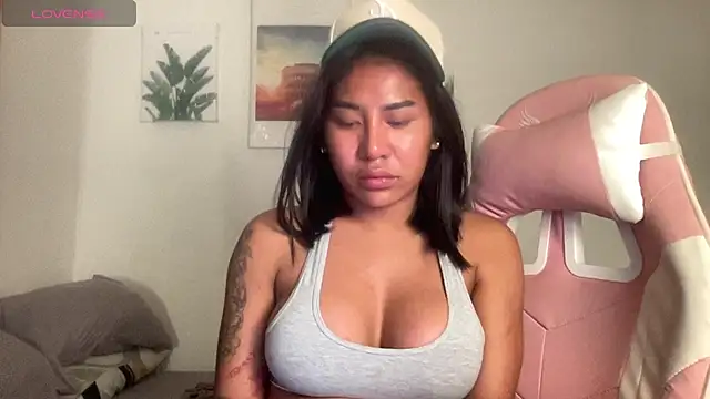 Alaia Pope online show from March 19, 9:46 am