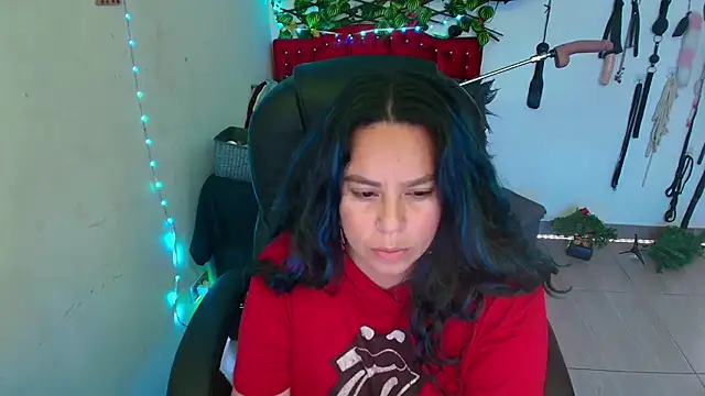 elektra 32 online show from April 12, 2:36 am