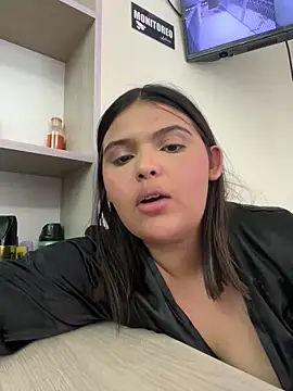 Lia sexx online show from March 30, 6:40 pm