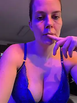 newMichelle online show from March 11, 7:12 am