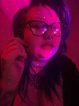 PaynefullPleasure online show from April 27, 11:24 pm