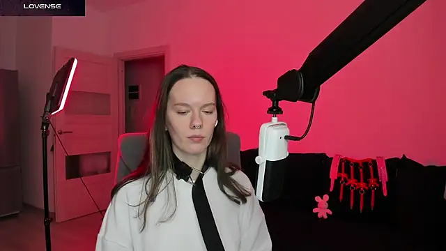 SharkyBaby online show from March 9, 3:15 pm