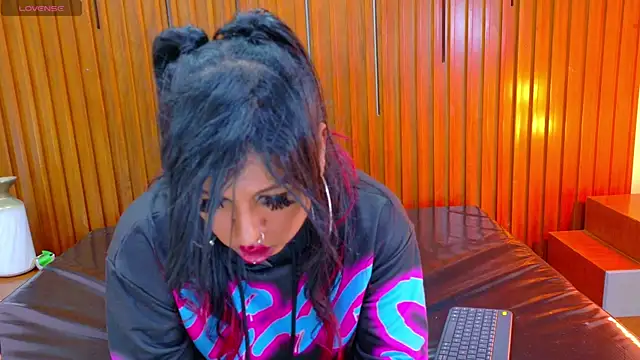 SilvanaCapelli online show from November 21, 10:01 pm