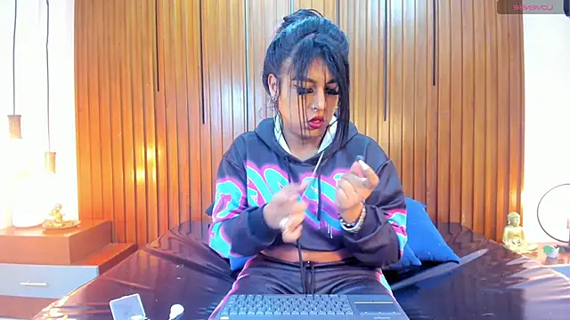 SilvanaCapelli online show from February 6, 7:17 pm