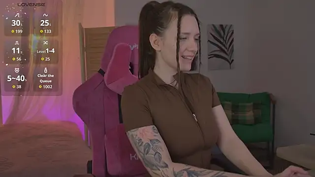 JennyDens online show from April 13, 5:47 pm