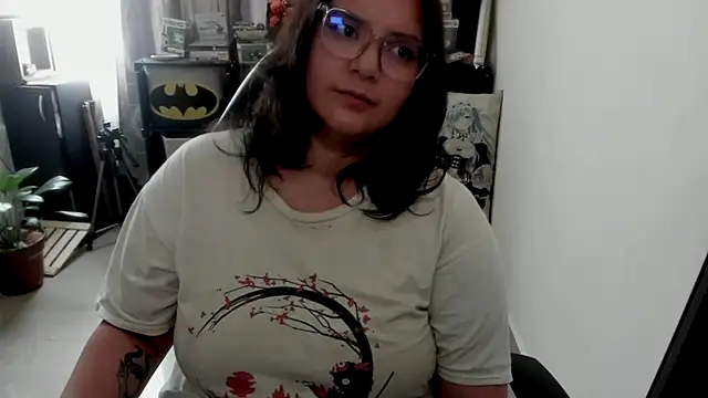 aika-dreams online show from March 7, 2:13 pm