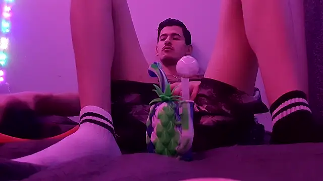 cheekyboyx online show from July 7, 11:35 am