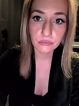 GangBangKitty online show from March 12, 6:32 pm