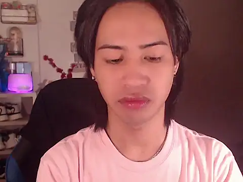 Manilagirl xx online show from March 21, 5:56 am