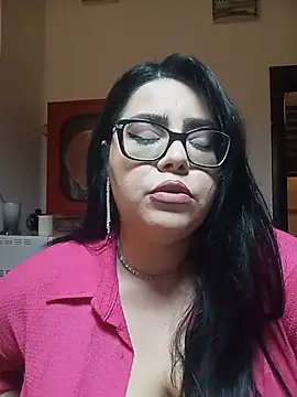AriaRussell online show from June 22, 6:49 pm