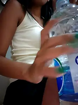 SheenaBrooke online show from April 18, 4:37 am