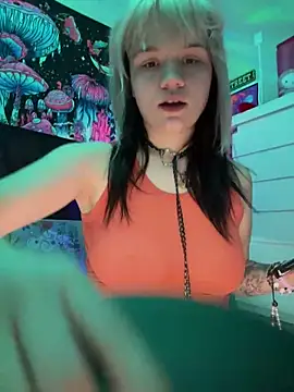 Cutiepiespanks online show from March 26, 3:52 am