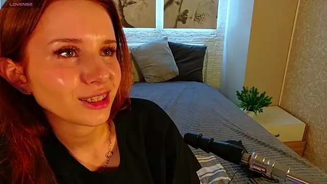 Betty June online show from June 23, 8:18 pm