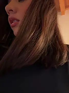 marcimaa online show from February 3, 1:38 am