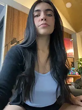 DaphneUwu online show from February 16, 1:16 am