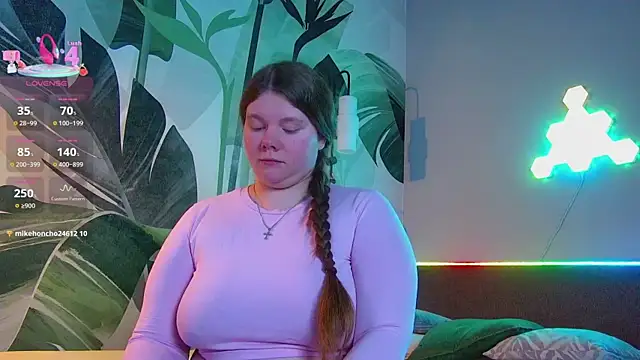 RubyValen online show from April 16, 1:06 am