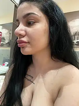 Samira30 online show from April 3, 5:00 pm