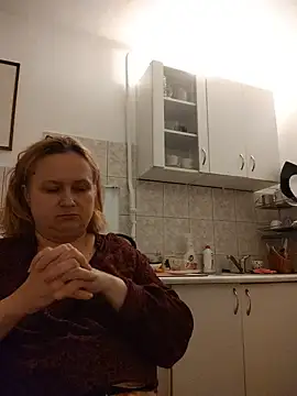 She-devilx online show from June 11, 11:45 pm