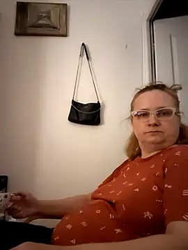 She-devilx online show from June 26, 12:12 am