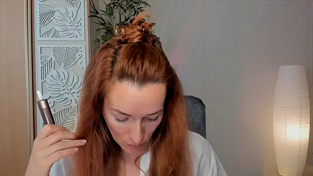 RebeccaMartinez online show from April 4, 6:34 am