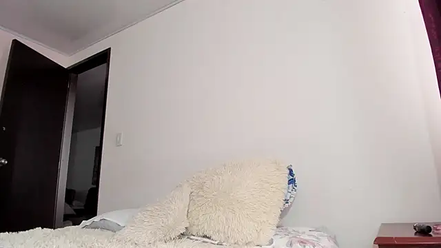 Room312  online show from July 6, 4:42 pm