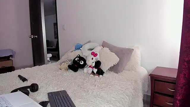 Room312  online show from June 25, 4:41 pm