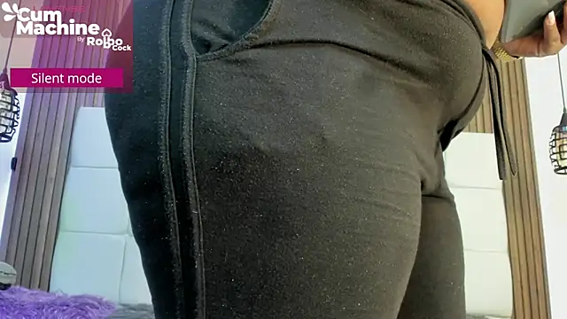 Saravy Blandon online show from March 4, 10:00 am