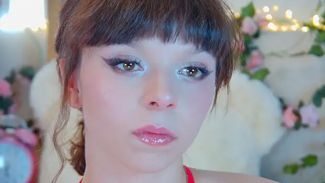 ElisabethDavis online show from April 10, 3:29 pm