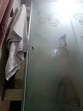 valerymartinez1 online show from March 27, 7:03 pm