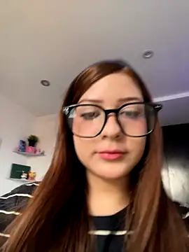 Zoe Lennoxx online show from October 15, 7:49 pm