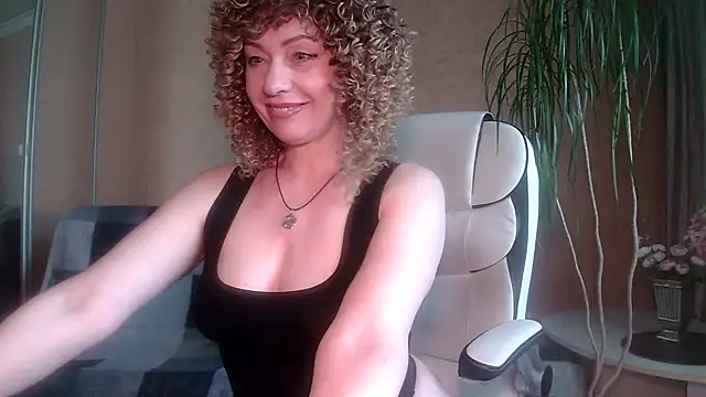 Roxolana Drim online show from April 8, 10:28 am