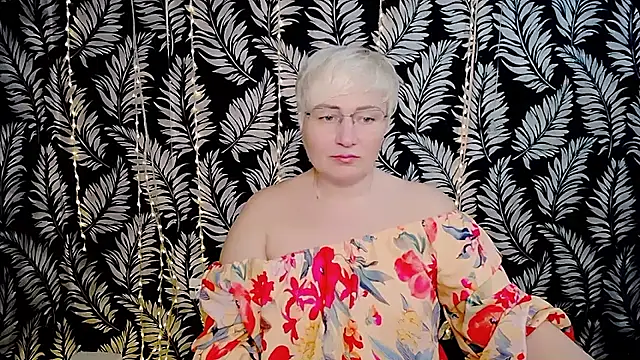 Olivia playful online show from April 7, 10:28 am