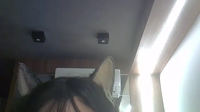 Skinny-Kitten online show from April 8, 12:24 am