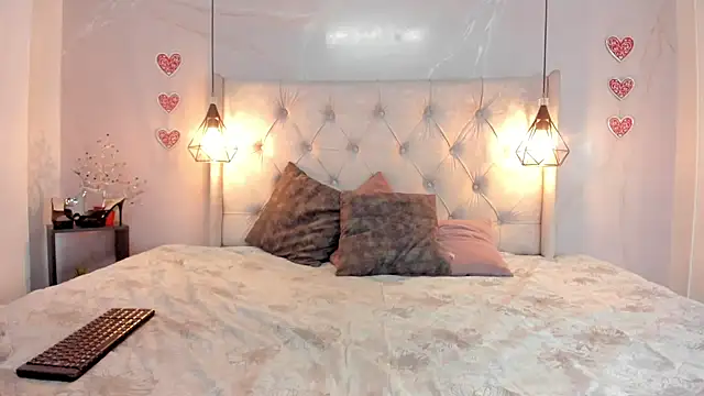 SakuraLee  online show from April 16, 2:06 pm