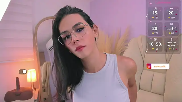 Andrea Marinn online show from February 6, 3:43 am