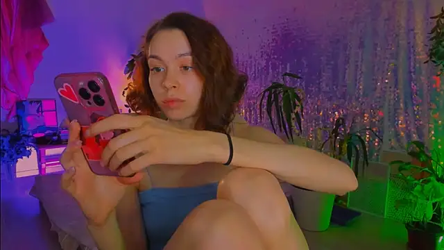 poli   online show from April 7, 4:31 pm