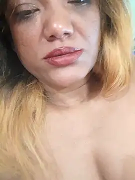 Indianpleasure300 online show from March 8, 8:13 pm