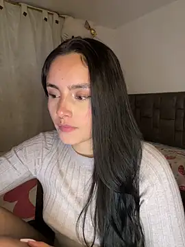 salome polaniiee online show from March 27, 6:04 am