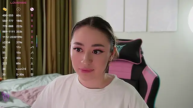 Fiona-Love online show from November 5, 4:34 pm