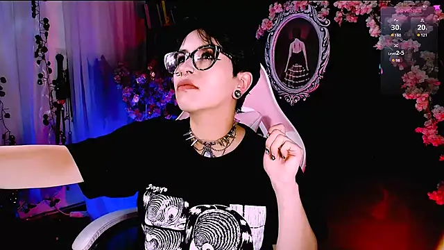 kitty roxy online show from February 5, 5:10 am