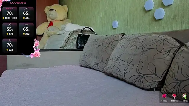 Black or white ANGEL online show from April 6, 2:29 pm